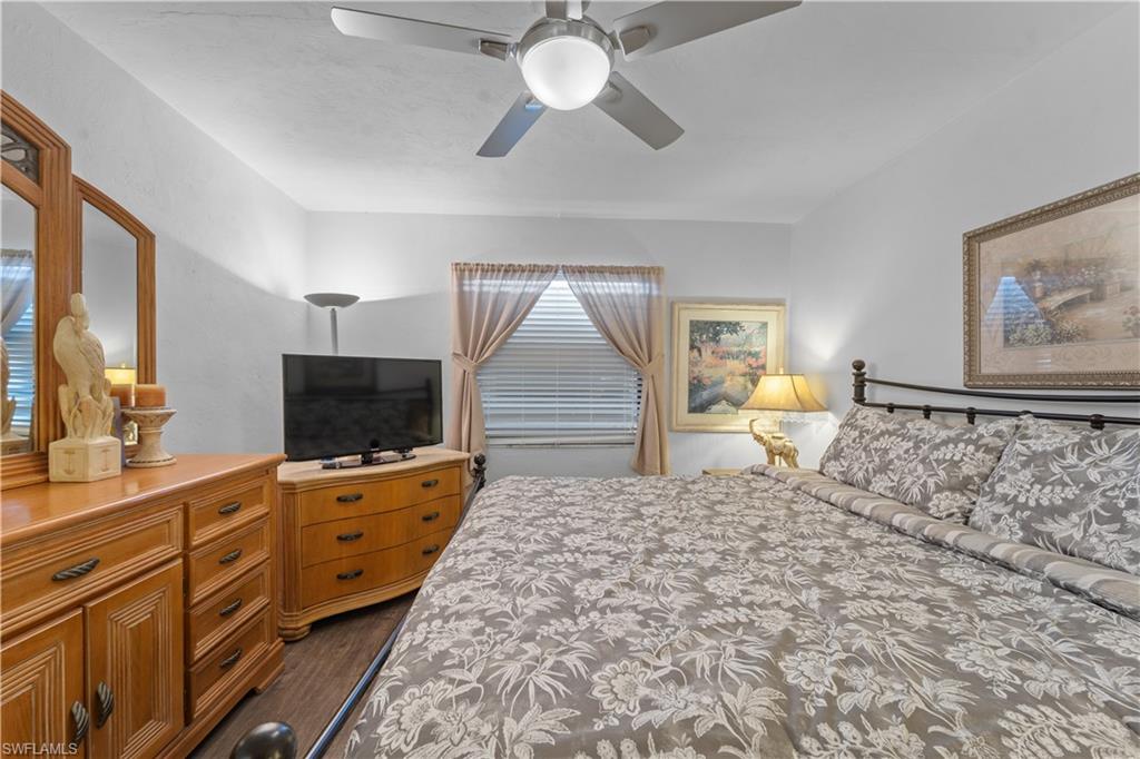 CLUB AT CRYSTAL LAKE CONDOMINIUM - Residential