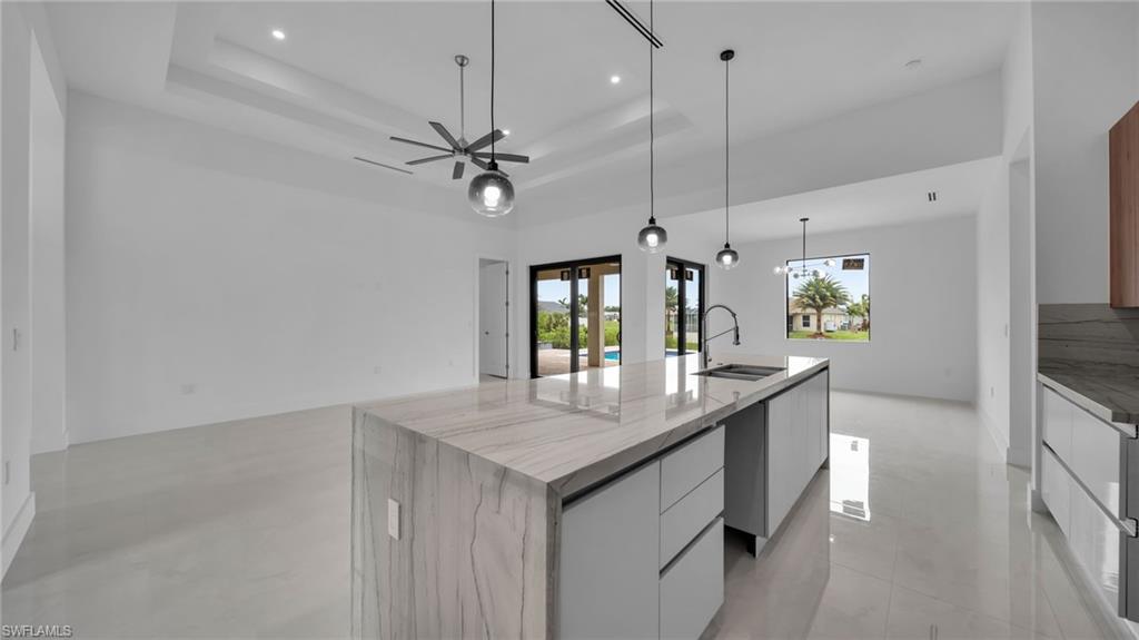 CAPE CORAL - Residential Lease