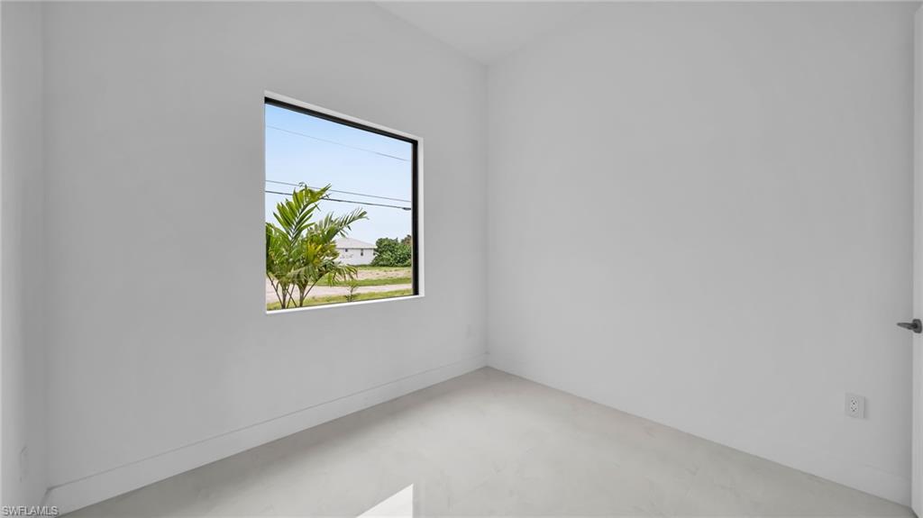 CAPE CORAL - Residential Lease