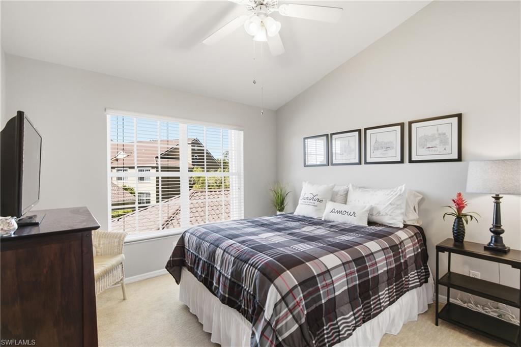 WILLOWBROOK - Residential