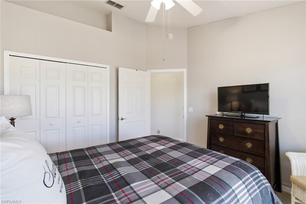 WILLOWBROOK - Residential