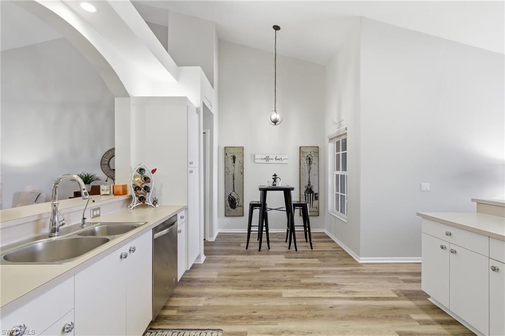 WILLOWBROOK - Residential