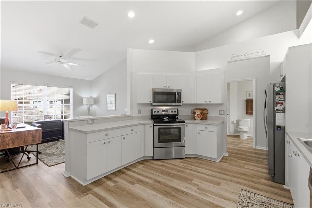 WILLOWBROOK - Residential