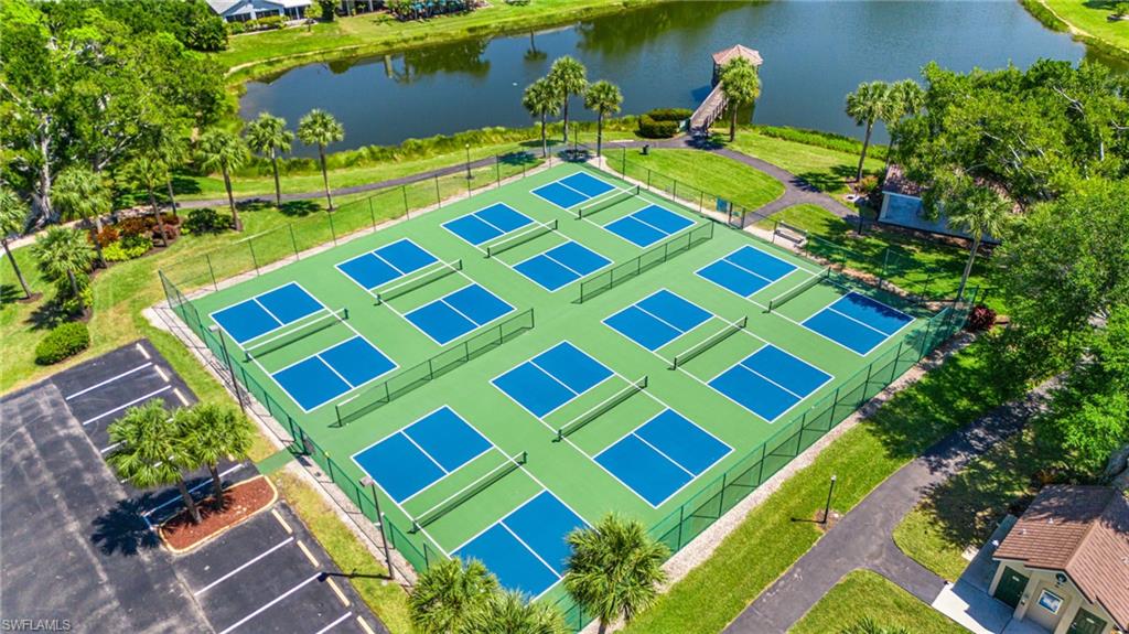 WILLOWBROOK - Residential