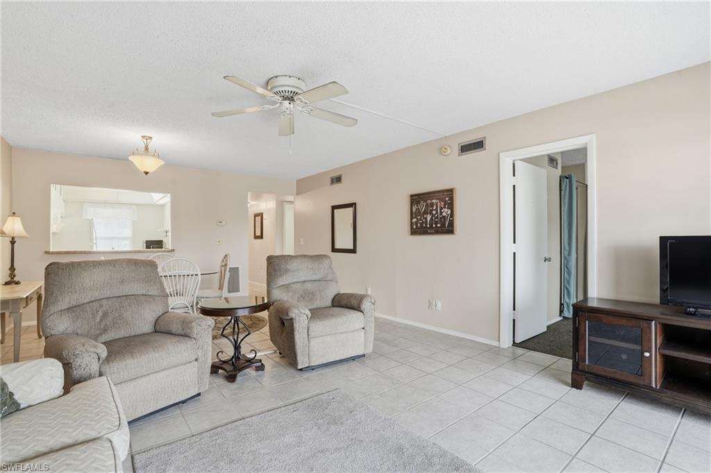 FLAMINGO VILLAGE - Residential