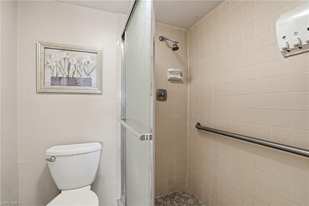 FLAMINGO VILLAGE - Residential