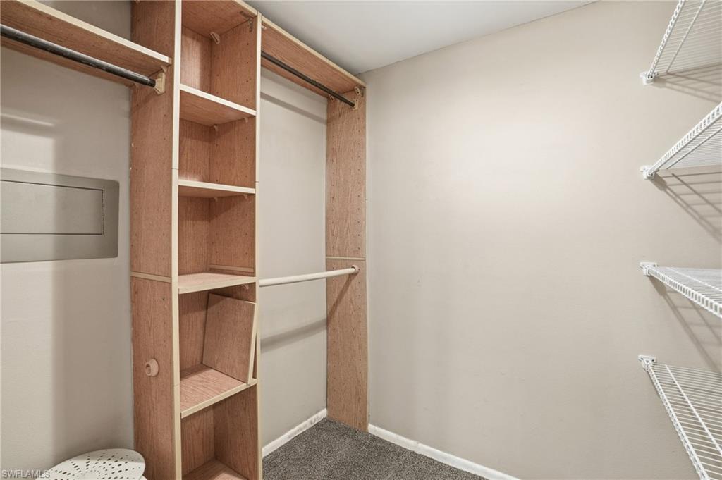 FLAMINGO VILLAGE - Residential