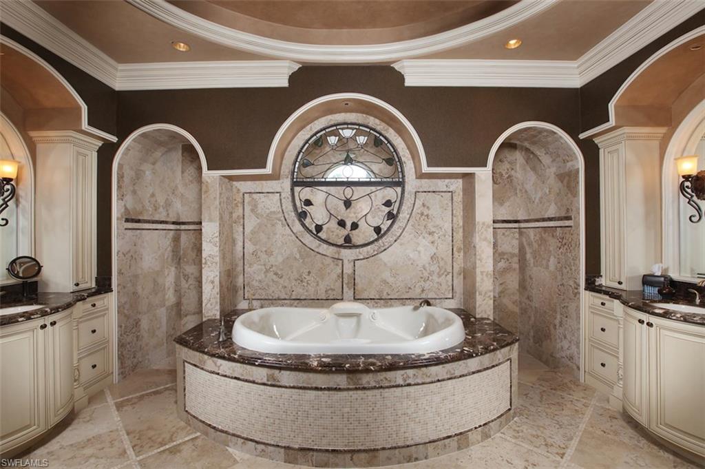 MARCO BEACH - Residential