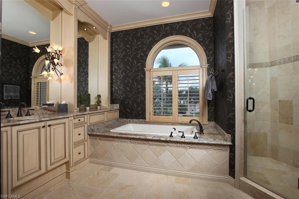 MARCO BEACH - Residential