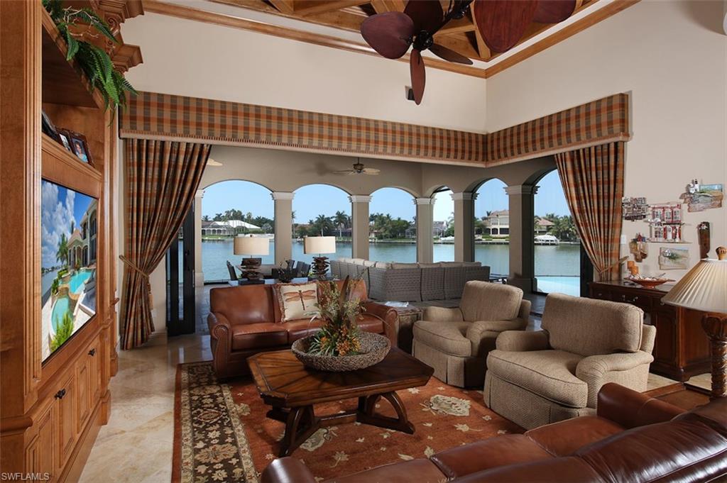 MARCO BEACH - Residential