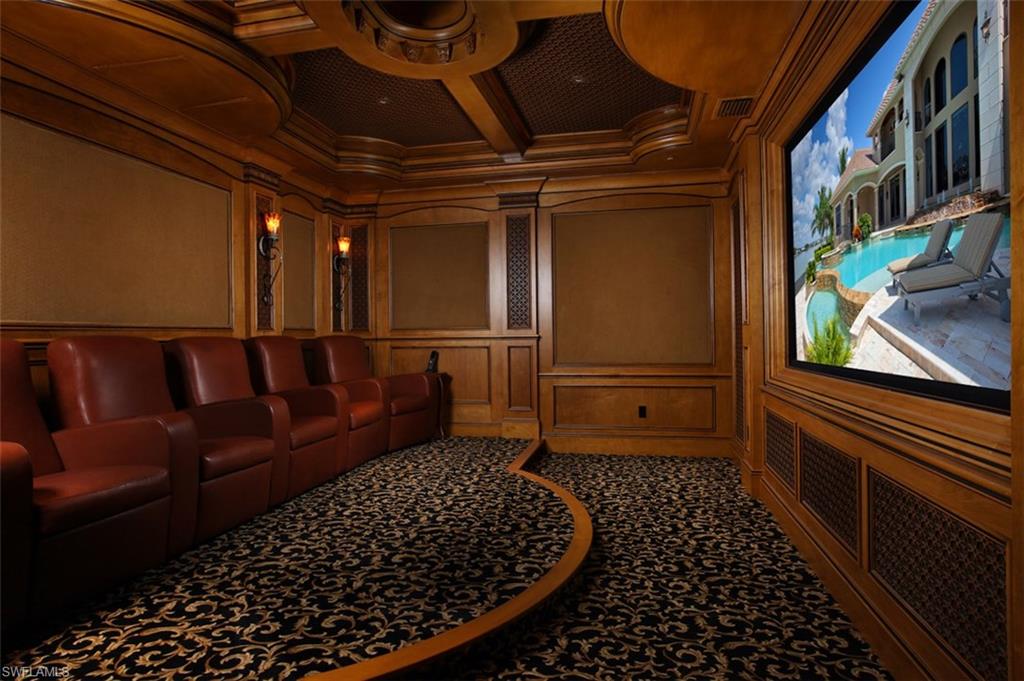 MARCO BEACH - Residential