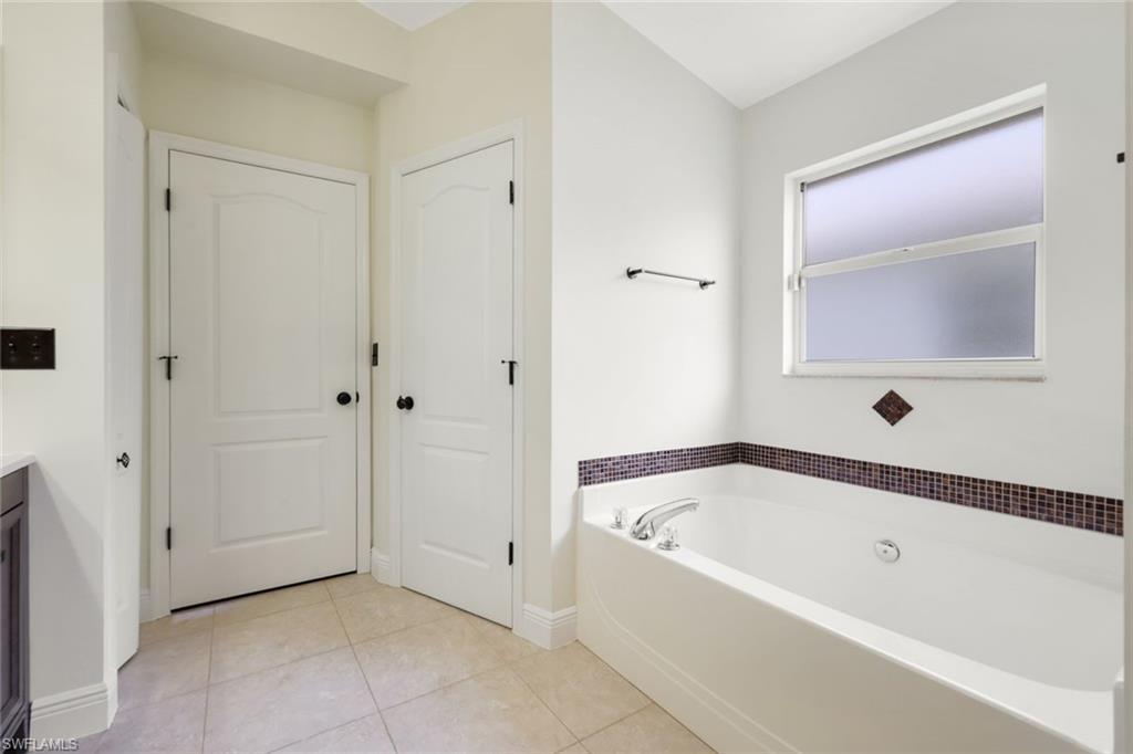 STONEYBROOK - Residential