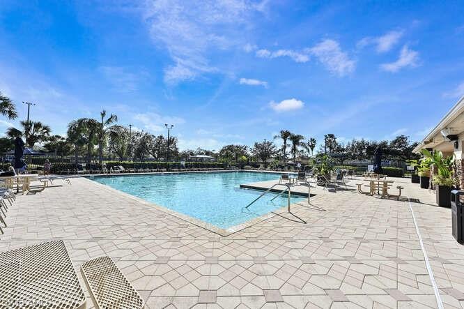 STONEYBROOK - Residential