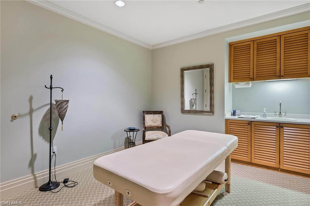 ESTANCIA - Residential Lease