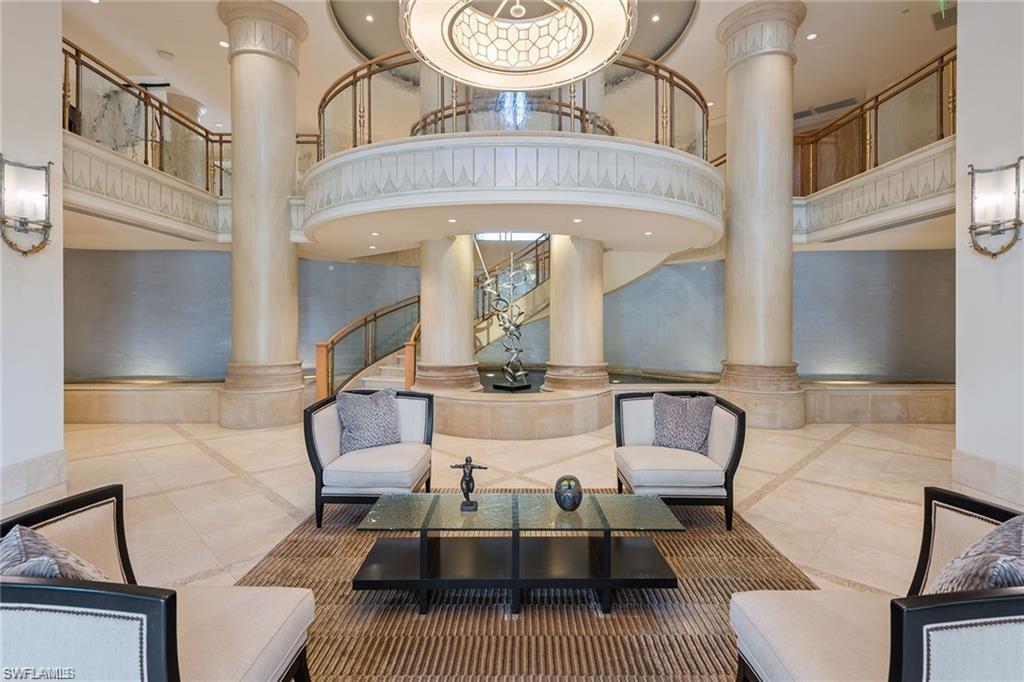 ESTANCIA - Residential Lease