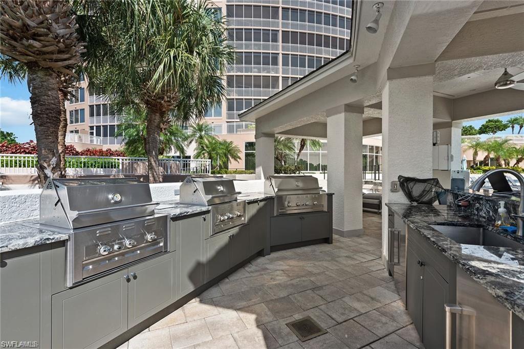 ESTANCIA - Residential Lease