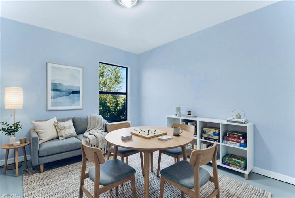 SHADOW LAKES - Residential