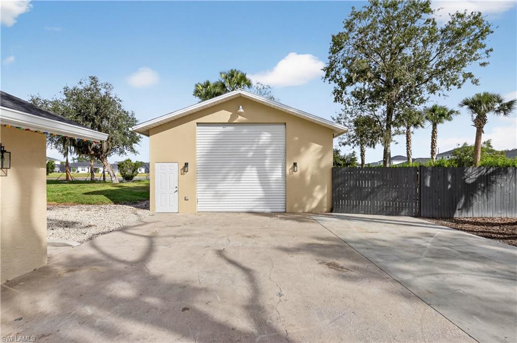 NORTH FORT MYERS - Residential