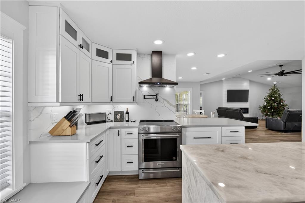 NORTH FORT MYERS - Residential