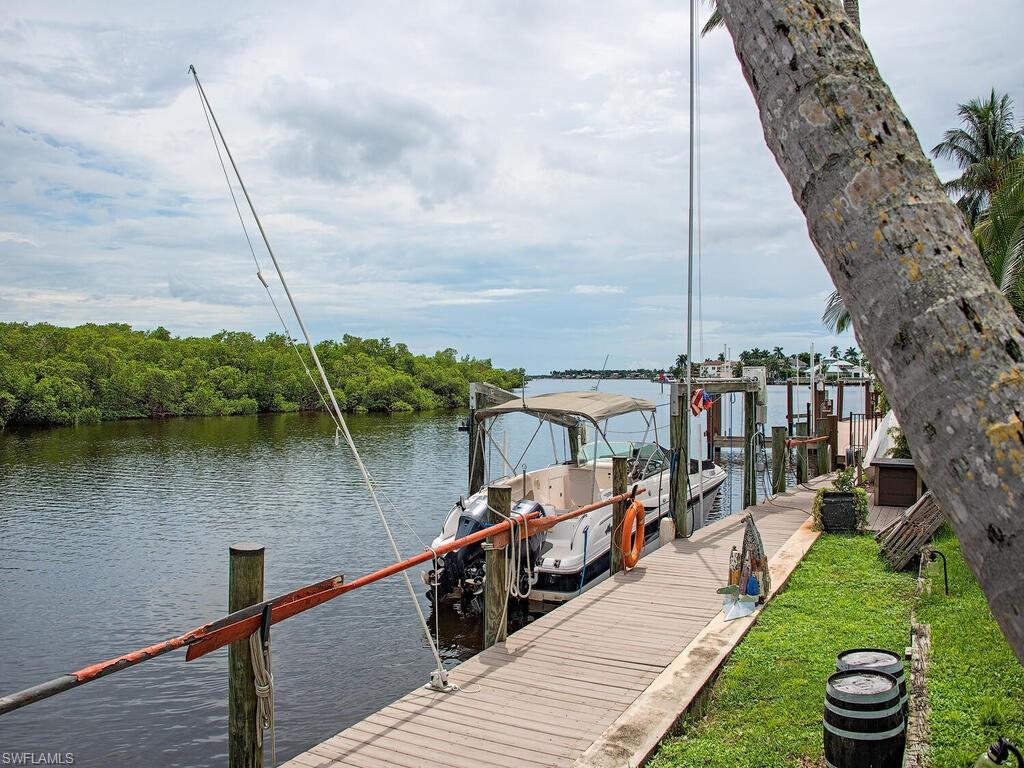 ROYAL HARBOR - Residential