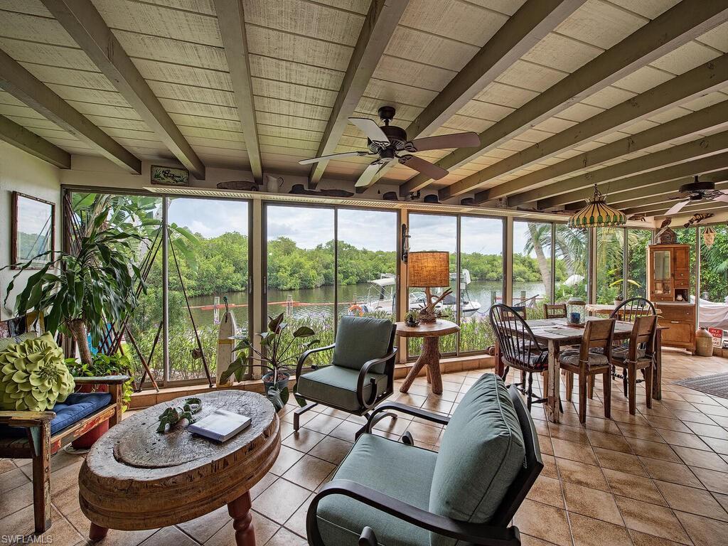 ROYAL HARBOR - Residential