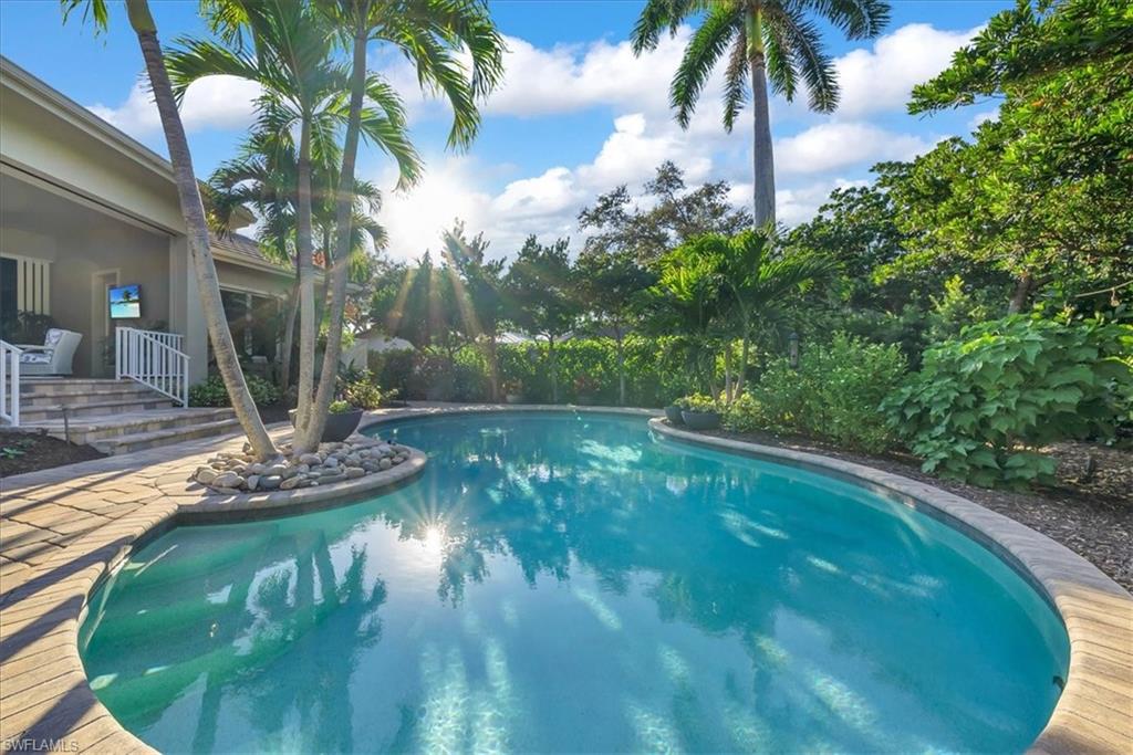 MOORINGS - Residential