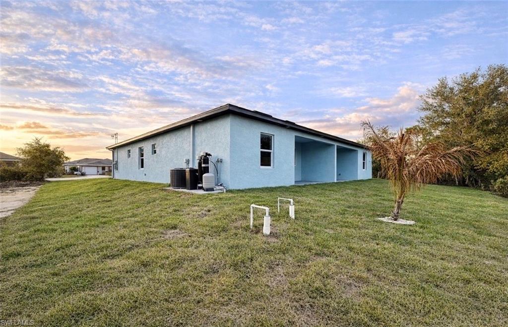 LEHIGH ACRES - Residential