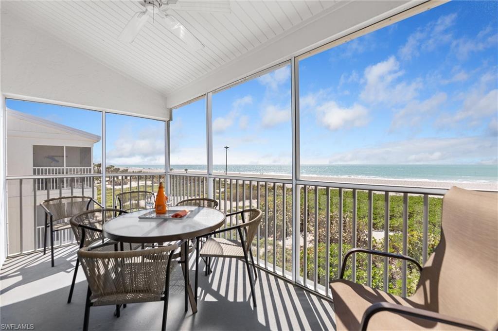 GULF BEACH VILLAS - Residential