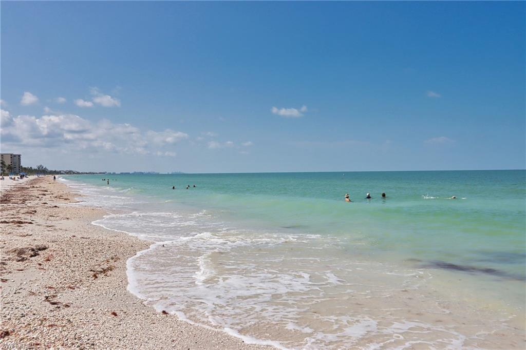 CASA BONITA I - Residential Lease