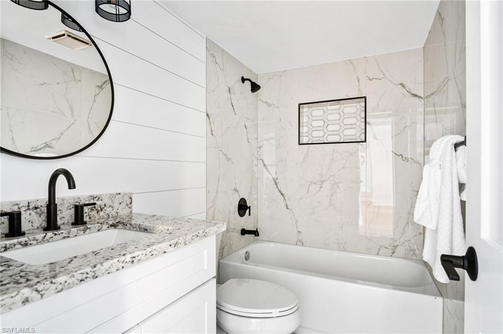 INTOWN CLUB - Residential Lease