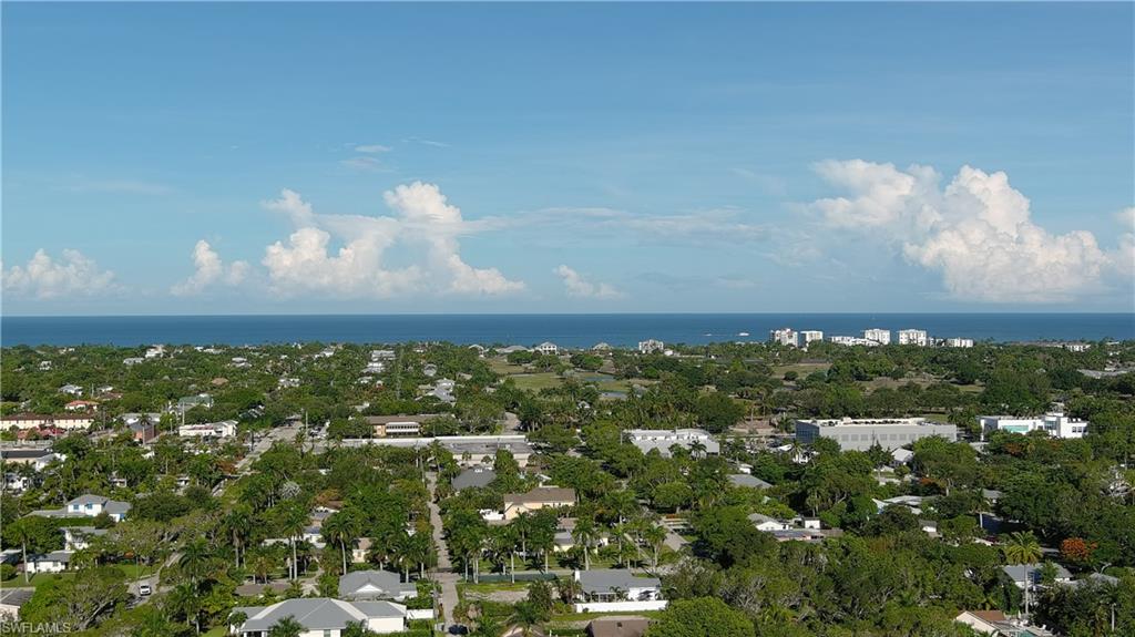 INTOWN CLUB - Residential Lease