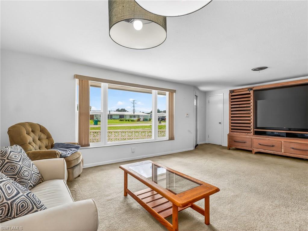 PORT CHARLOTTE - Residential