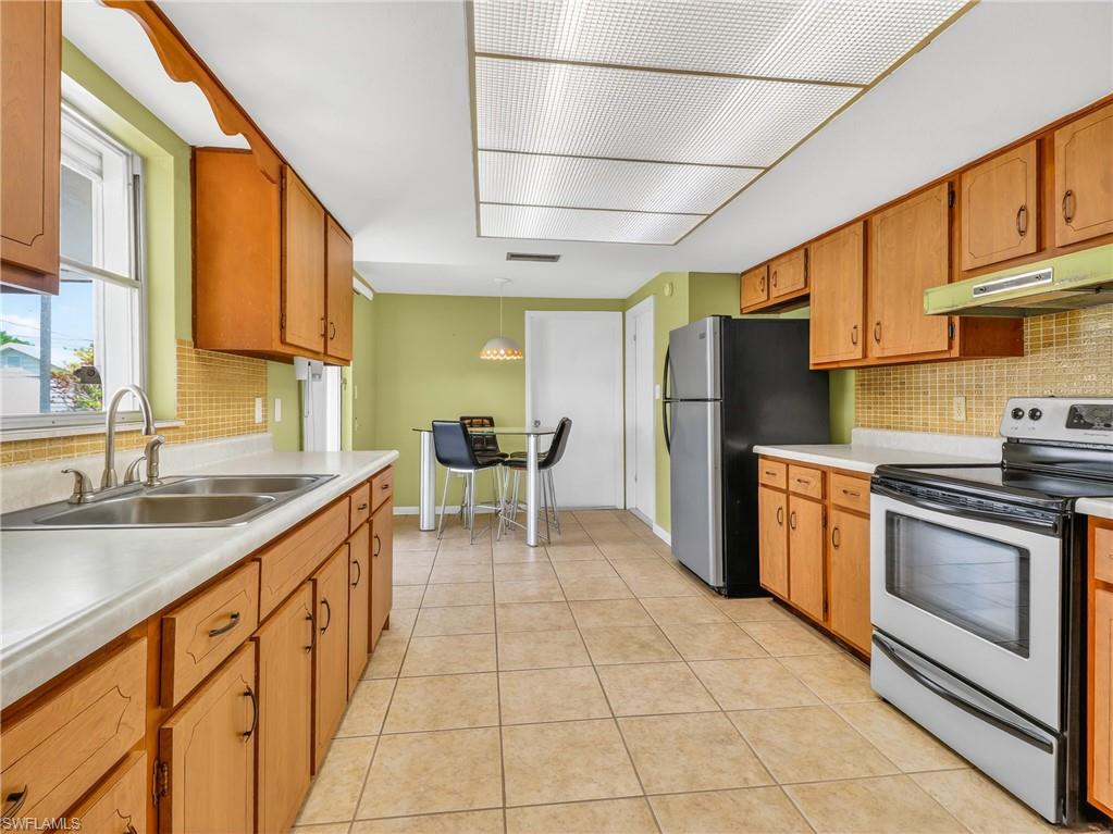 PORT CHARLOTTE - Residential