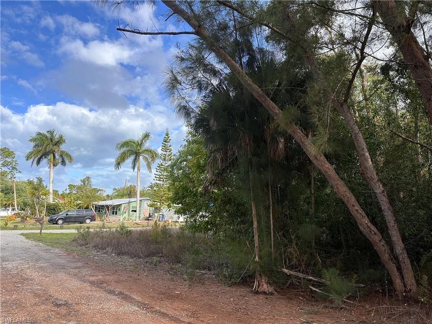 Great opportunity to build on this spacious double lot in Pineland, perfectly positioned just moments from marinas, restaurants, and shopping. This desirable property offers the ideal setting for your coastal retreat, with plenty of room to design your dream home and enjoy the peaceful island surroundings. Boating enthusiasts will appreciate the close proximity to nearby boat ramps and quick access to some of the area’s best fishing and waterfront destinations. Embrace the relaxed island lifestyle and create your own retreat in this highly sought-after location.