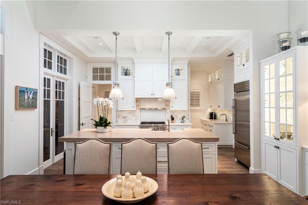 AQUALANE SHORES - Residential