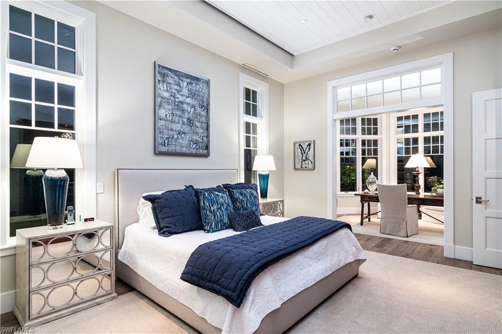 AQUALANE SHORES - Residential