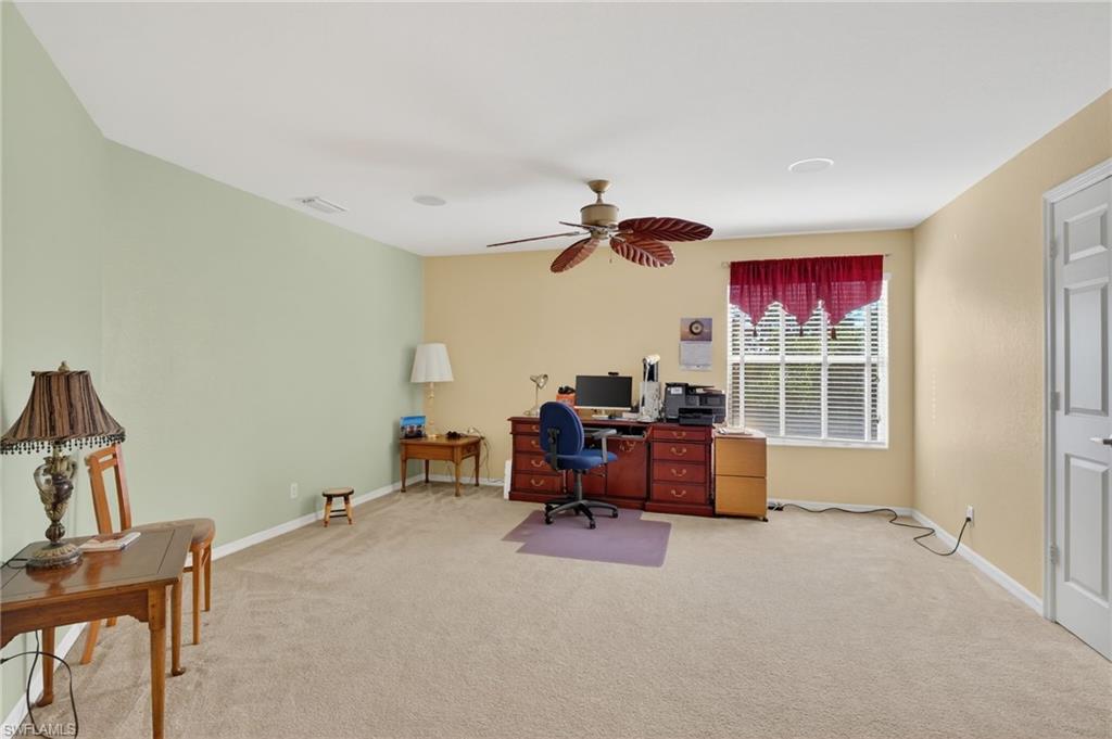 VALENCIA LAKES - Residential