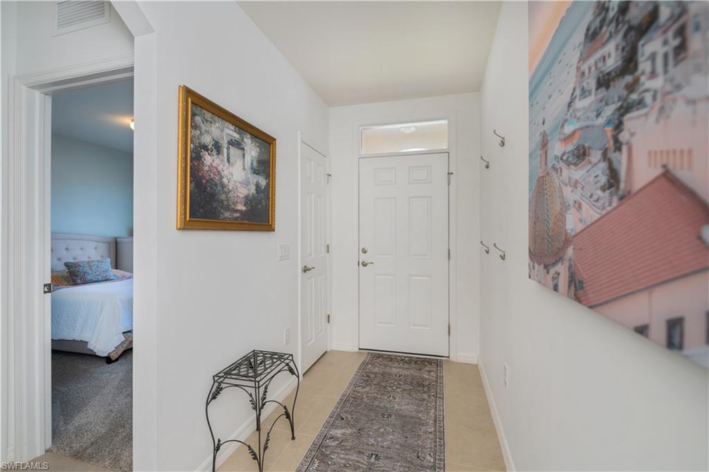 ENTRADA - Residential