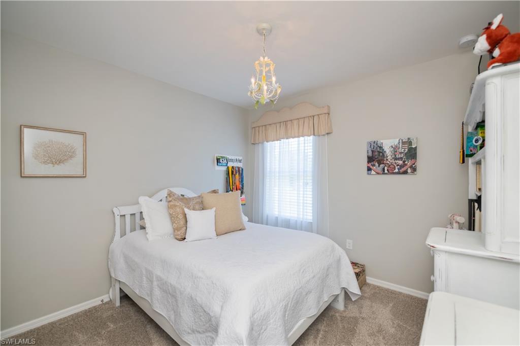 ENTRADA - Residential