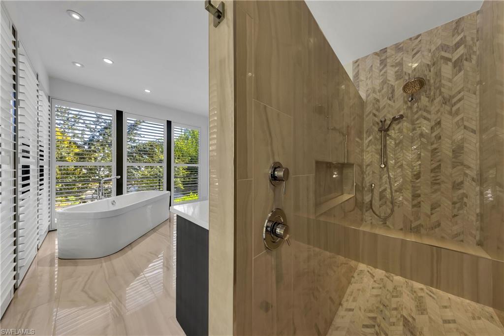 OLDE NAPLES - Residential