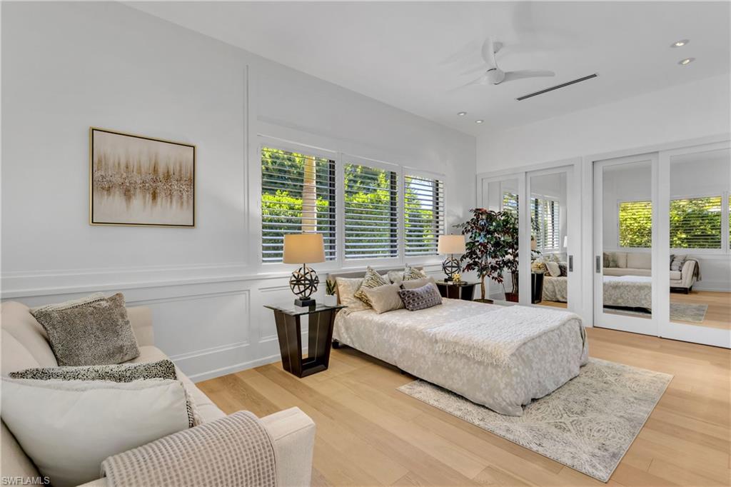 OLDE NAPLES - Residential