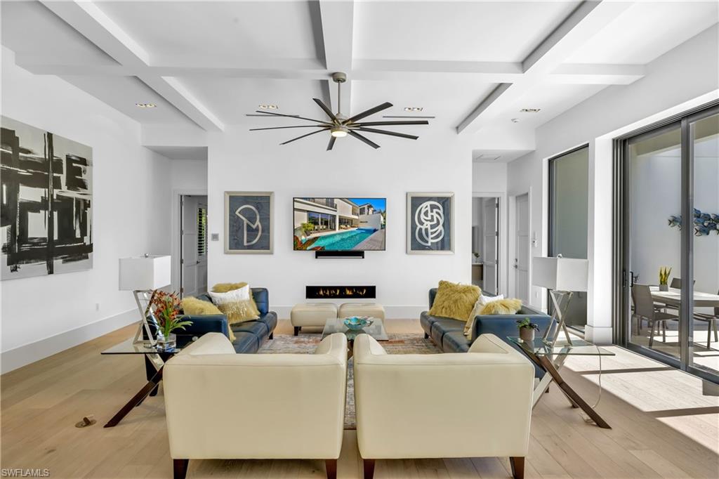 OLDE NAPLES - Residential