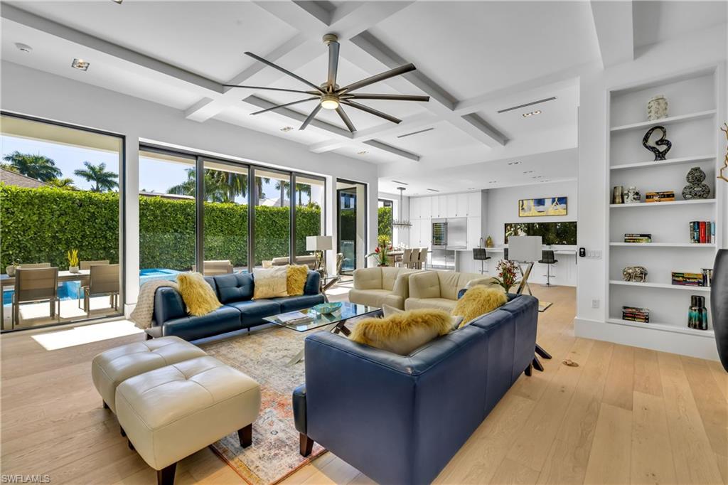 OLDE NAPLES - Residential