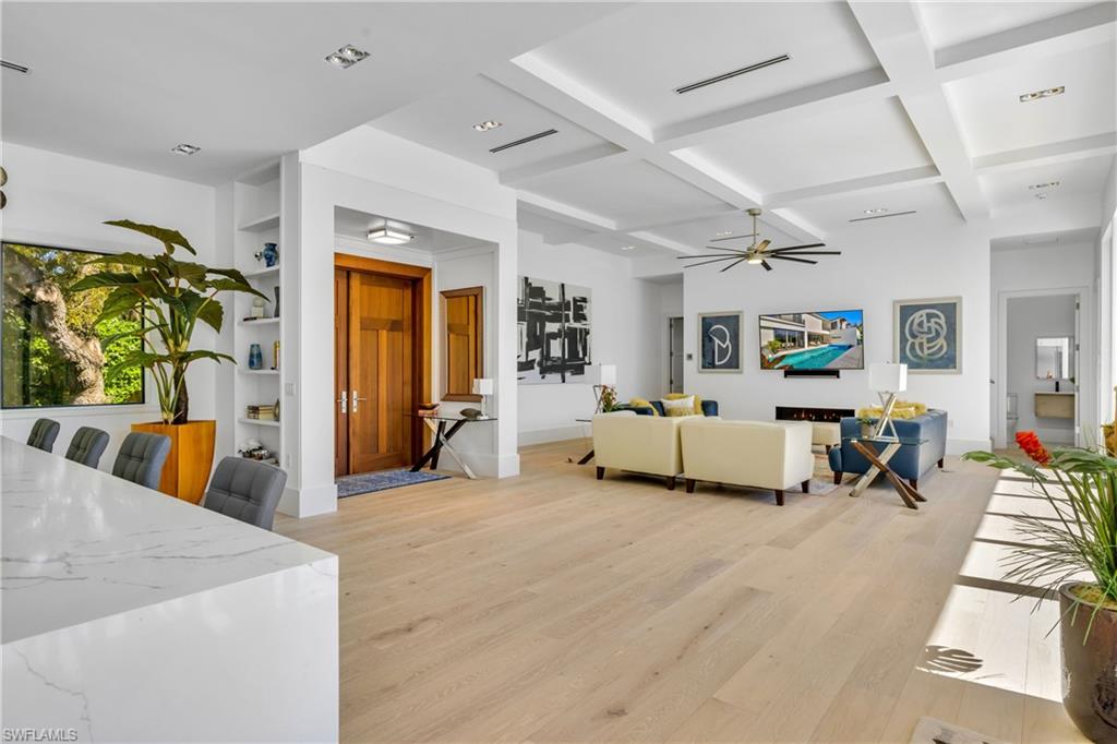 OLDE NAPLES - Residential