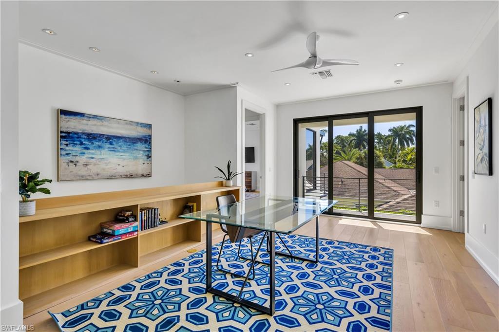 OLDE NAPLES - Residential