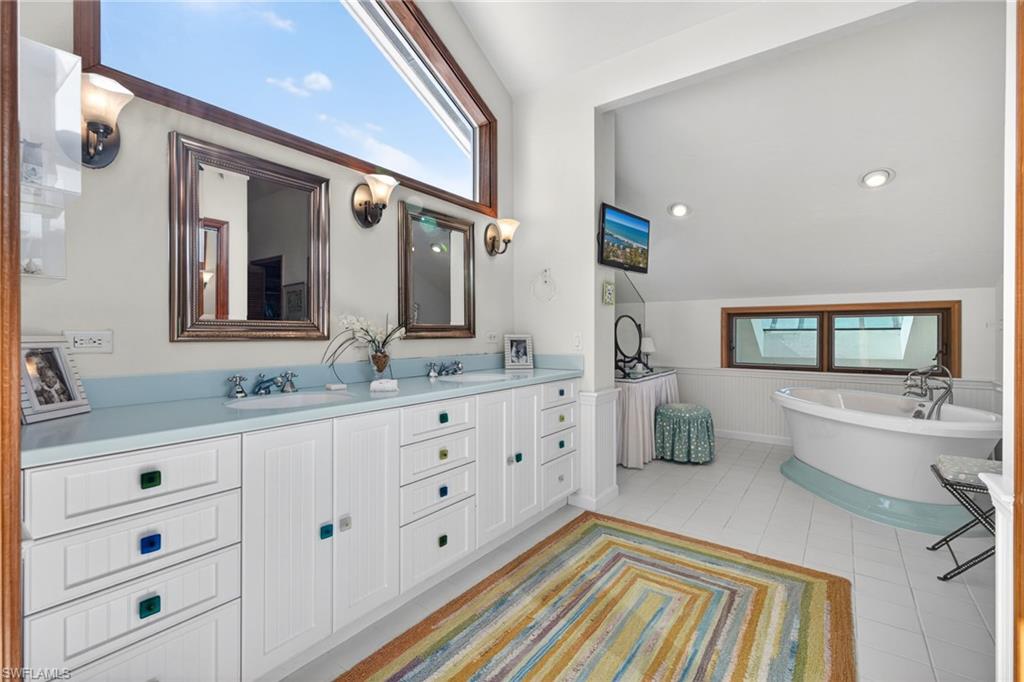 RICHARDSONS O L SUBD - Residential