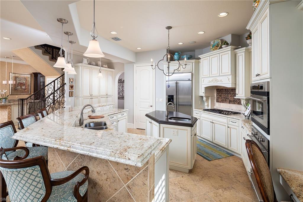 MOORINGS - Residential