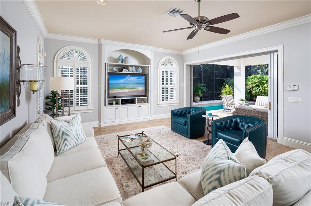 MOORINGS - Residential