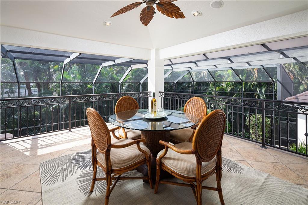 MOORINGS - Residential