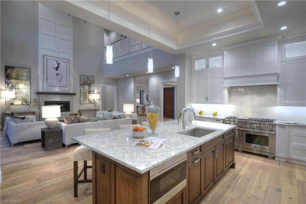 MOORINGS - Residential